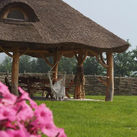 Bodychowka Holiday home *